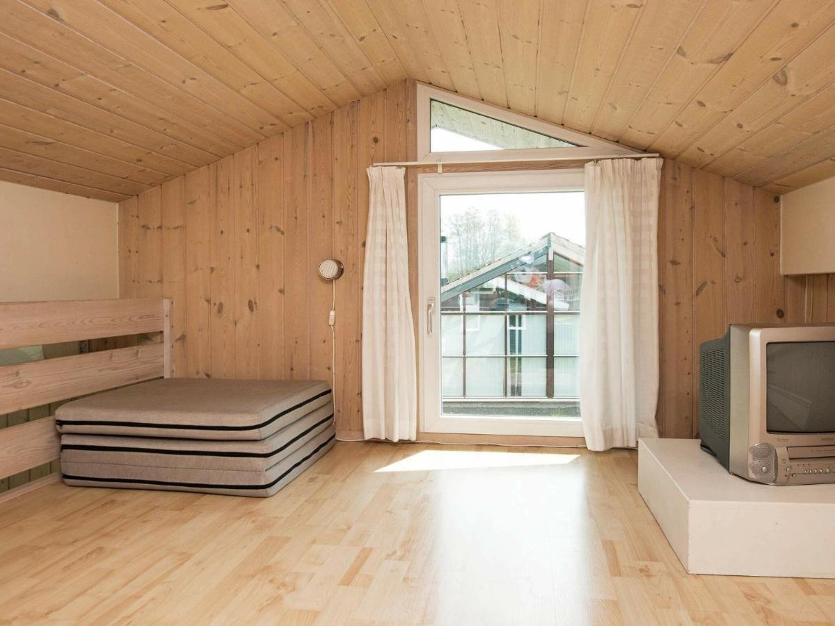 6 Person Holiday Home In Sj Lund Sjolund Exterior photo